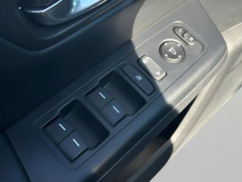 Used 2025 Honda CR-V Sport-L image 13
