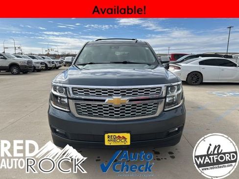 Used 2020 Chevrolet Suburban LT image 3