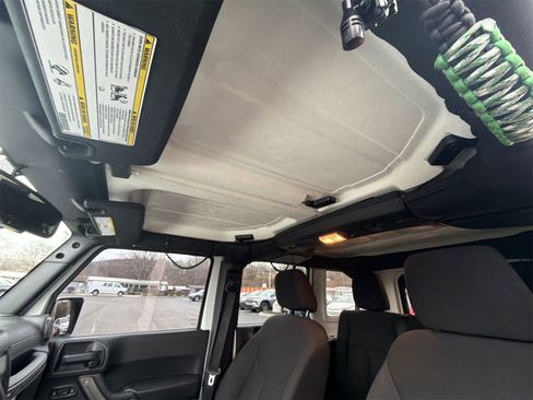 Used 2015 Jeep Wrangler Unlimited Sport w/ Quick Order Package 24S image 16