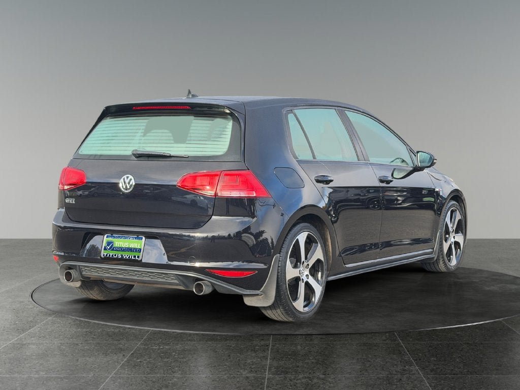 Used 2015 Volkswagen GTI SE FWD image 9