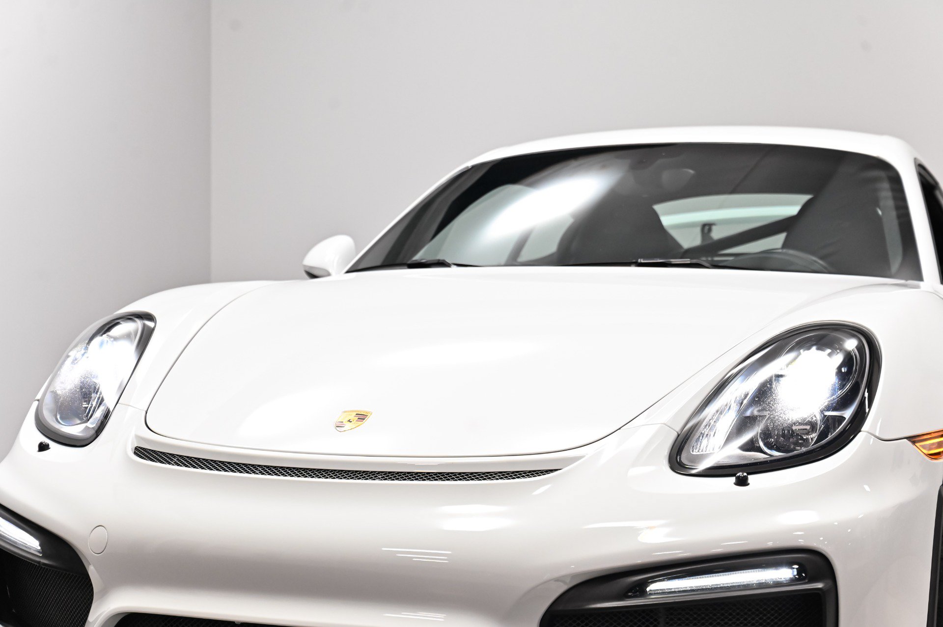 Used 2016 Porsche Cayman GT4 RWD image 47