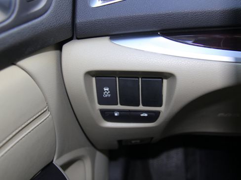 Used 2015 Acura TLX image 14