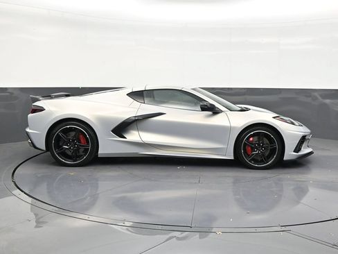 Used 2023 Chevrolet Corvette Stingray Coupe w/ Z51 Performance Package RWD image 6