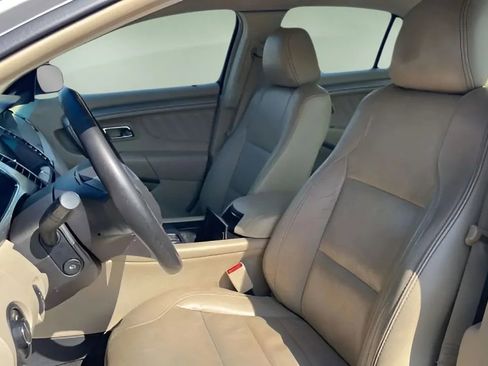 Used 2015 Ford Taurus SEL w/ Equipment Group 201A image 30