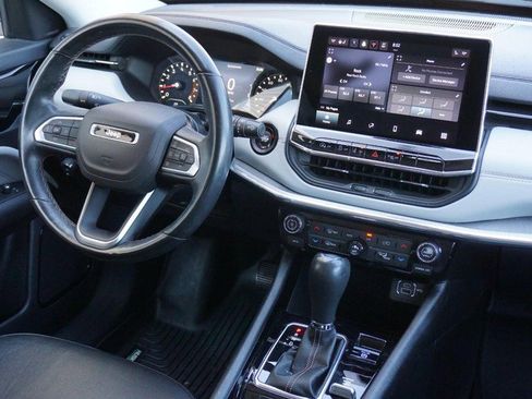 Used 2022 Jeep Compass Limited AWD/4WD image 33