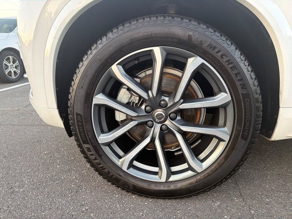Used 2019 Volvo XC90 T6 Momentum w/ Protection Package Premier AWD/4WD image 9