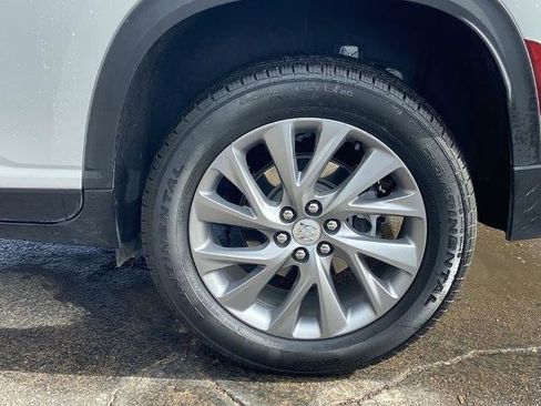 Used 2025 Buick Enclave Preferred image 29