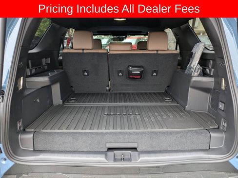 New 2026 Toyota 4Runner Limited AWD/4WD image 14