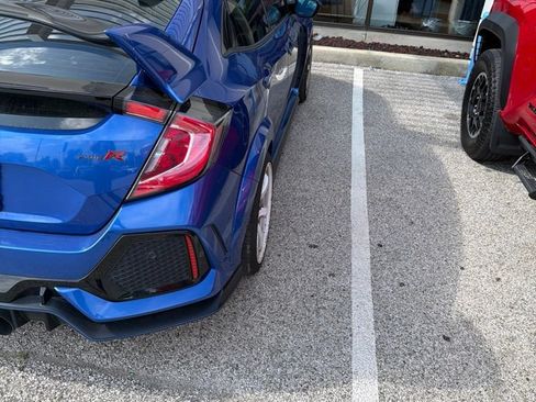 Used 2019 Honda Civic Type R image 6
