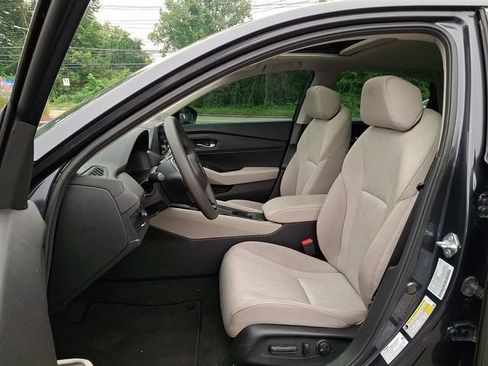 Used 2023 Honda Accord EX image 13