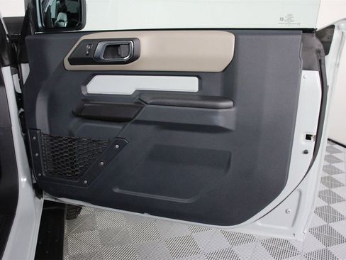 Used 2024 Ford Bronco Wildtrak image 24