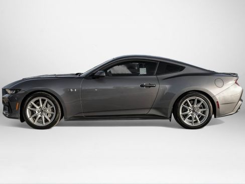 Used 2024 Ford Mustang GT Premium image 9