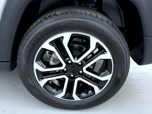 Used 2022 Jeep Compass Limited AWD/4WD image 23