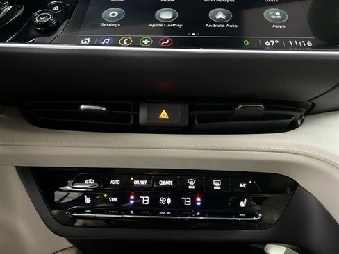 Certified 2023 Buick Envision Essence AWD/4WD image 17