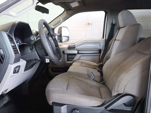 Used 2021 Ford F550 4x4 Crew Cab Super Duty image 16