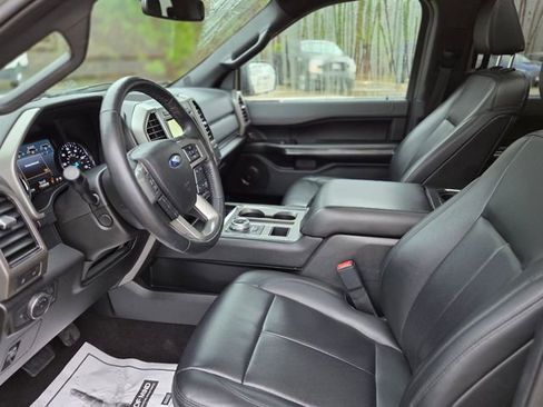 Used 2021 Ford Expedition XLT image 26