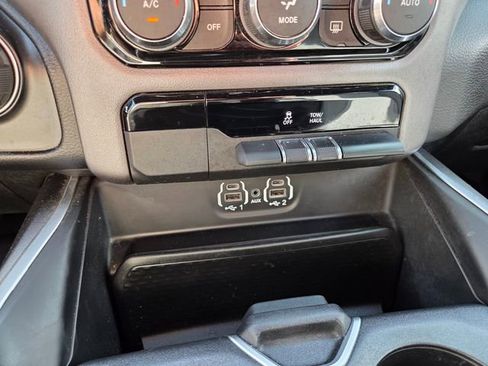 Used 2021 RAM 1500 Big Horn image 27
