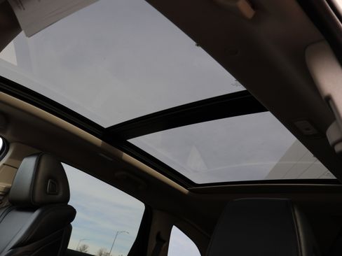 Used 2023 Acura MDX SH-AWD image 45