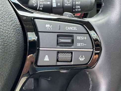 Certified 2023 Honda Pilot Elite image 24