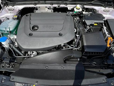 New 2026 Volvo XC40 B5 Ultra w/ Protection Package Premier image 24