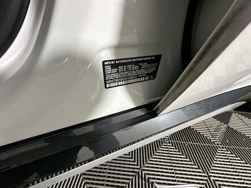 Used 2025 BMW X1 xDrive28i image 12