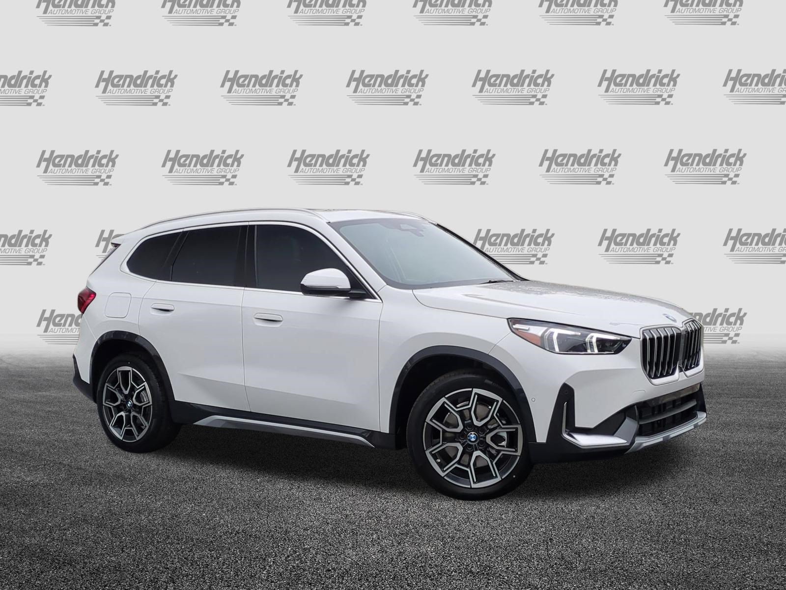 Certified 2026 BMW X1 xDrive28i w/ Technology Package AWD/4WD image 2