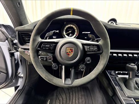 Used 2025 Porsche 911 GT3 RS RWD image 17