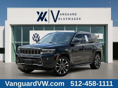 Used 2023 Jeep Grand Cherokee Overland AWD/4WD image 1