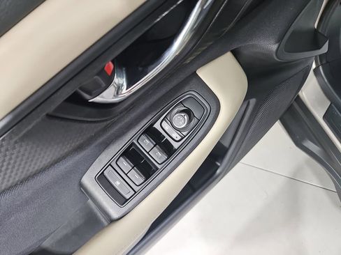 Used 2020 Subaru Outback Premium AWD/4WD image 12