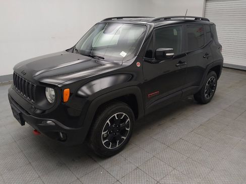 Used 2023 Jeep Renegade Trailhawk image 2