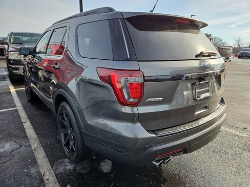 Used 2018 Ford Explorer Sport image 6