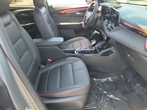 Used 2024 Chevrolet TrailBlazer RS AWD/4WD image 20