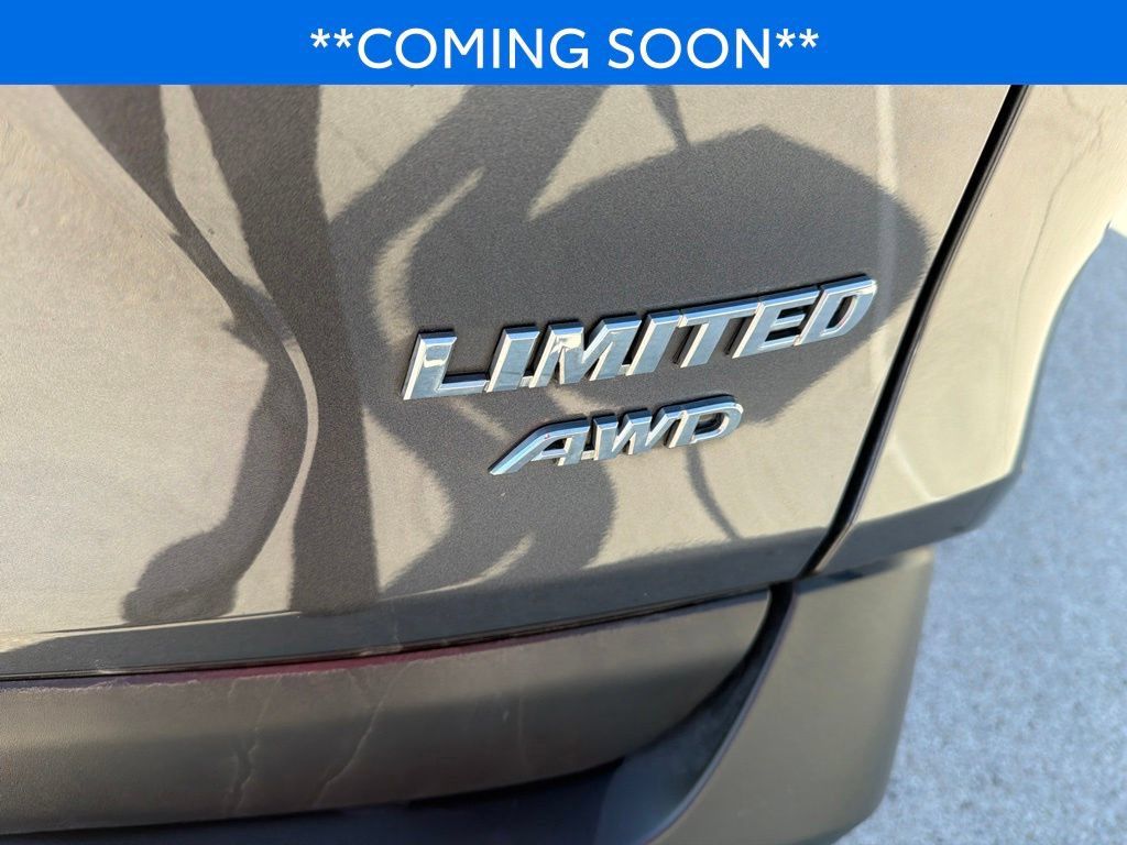 Certified 2021 Toyota RAV4 Limited AWD/4WD image 19