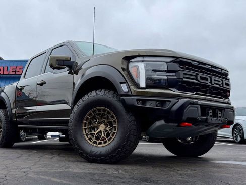 Used 2025 Ford F150 Raptor w/ Equipment Group 803A Raptor R image 3