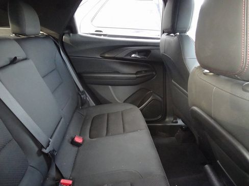 Used 2022 Chevrolet TrailBlazer RS image 9