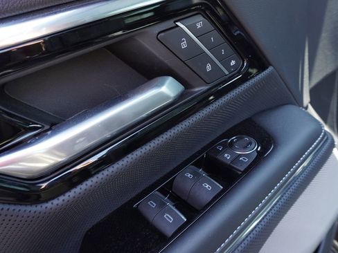 New 2025 GMC Sierra EV Denali image 16