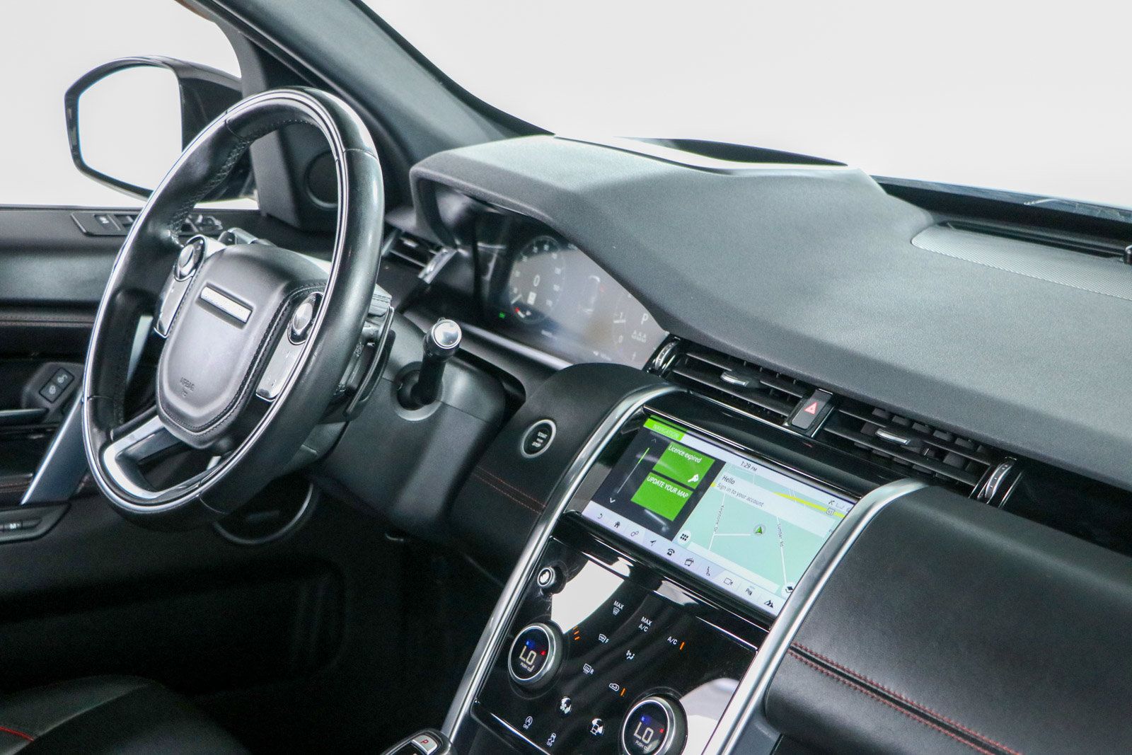 Used 2020 Land Rover Discovery Sport HSE R-Dynamic AWD/4WD image 27