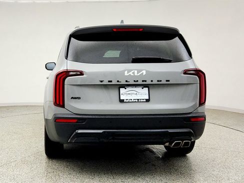 Used 2022 Kia Telluride SX w/ SX Prestige Package AWD/4WD image 6