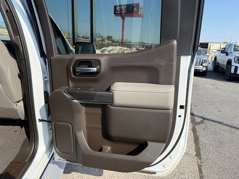 Used 2019 Chevrolet Silverado 1500 LTZ w/ LTZ Plus Package image 17