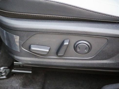 Used 2026 Kia Sportage EX AWD/4WD image 22