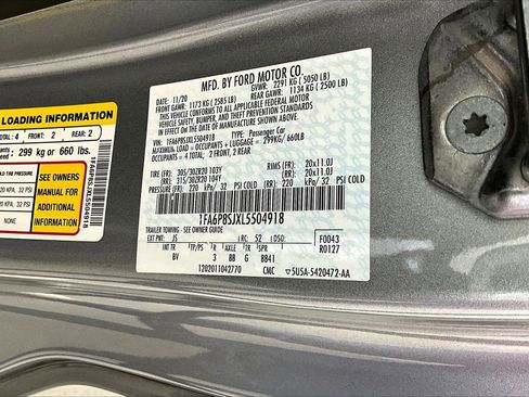 Used 2020 Ford Mustang Shelby GT500 w/ Technology Package image 32