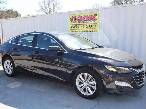 Used 2023 Chevrolet Malibu LT FWD image 3