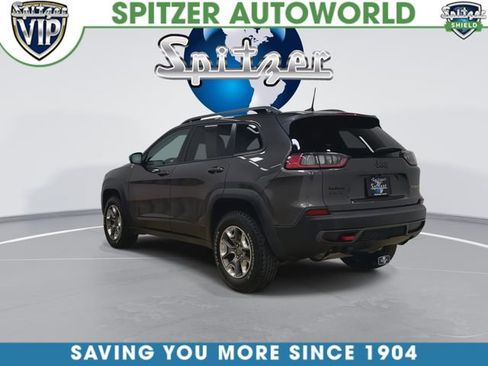Used 2019 Jeep Cherokee Trailhawk w/ Cold Weather Group AWD/4WD image 8