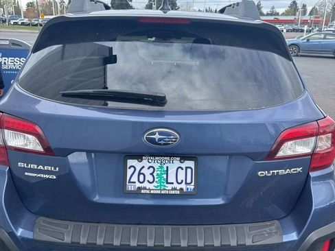 Used 2019 Subaru Outback 2.5i Limited w/ Popular Package #2 image 6