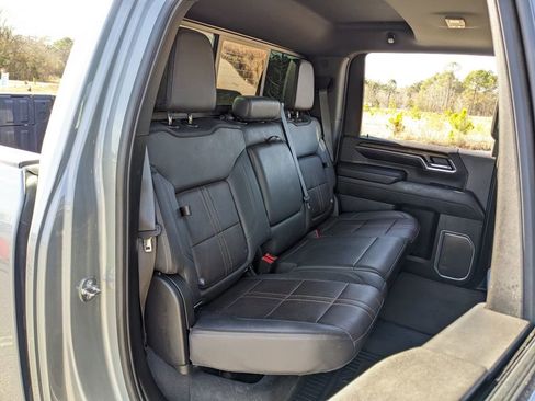 Used 2024 Chevrolet Silverado 2500 High Country w/ Technology Package image 55