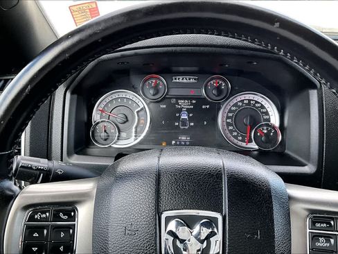 Used 2023 RAM 1500 Classic Warlock AWD/4WD image 18