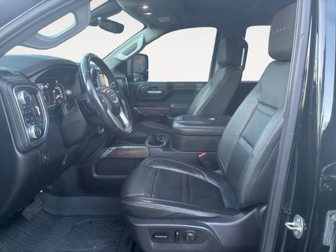 Used 2020 GMC Sierra 3500 Denali w/ Denali Ultimate Package image 9