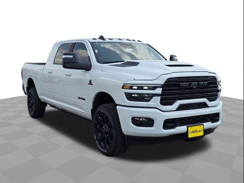 New 2025 RAM 2500 Laramie AWD/4WD image 2