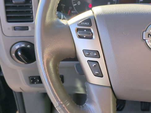 Used 2016 Nissan NV 3500 SL image 18