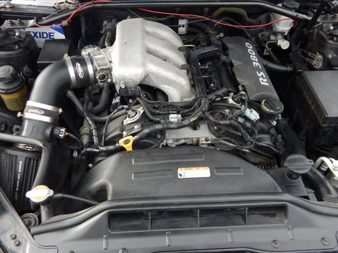 Used 2010 Hyundai Genesis 3.8 image 20